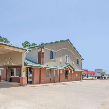 Super 8 By Wyndham Natchitoches Motel Buitenkant foto